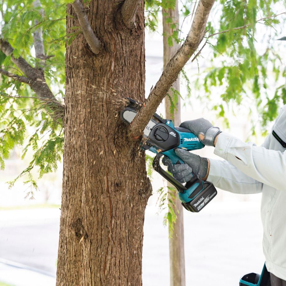Makita DUC101Z Akku-Astsäge 18V handliche Gartensäge ohne Akku